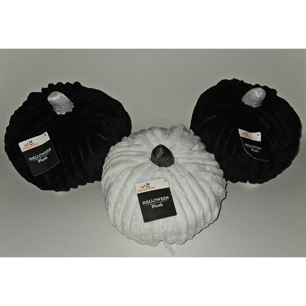 3 Black White Pumpkins Halloween Decorative Plush Lot Party Decor NEVER USED